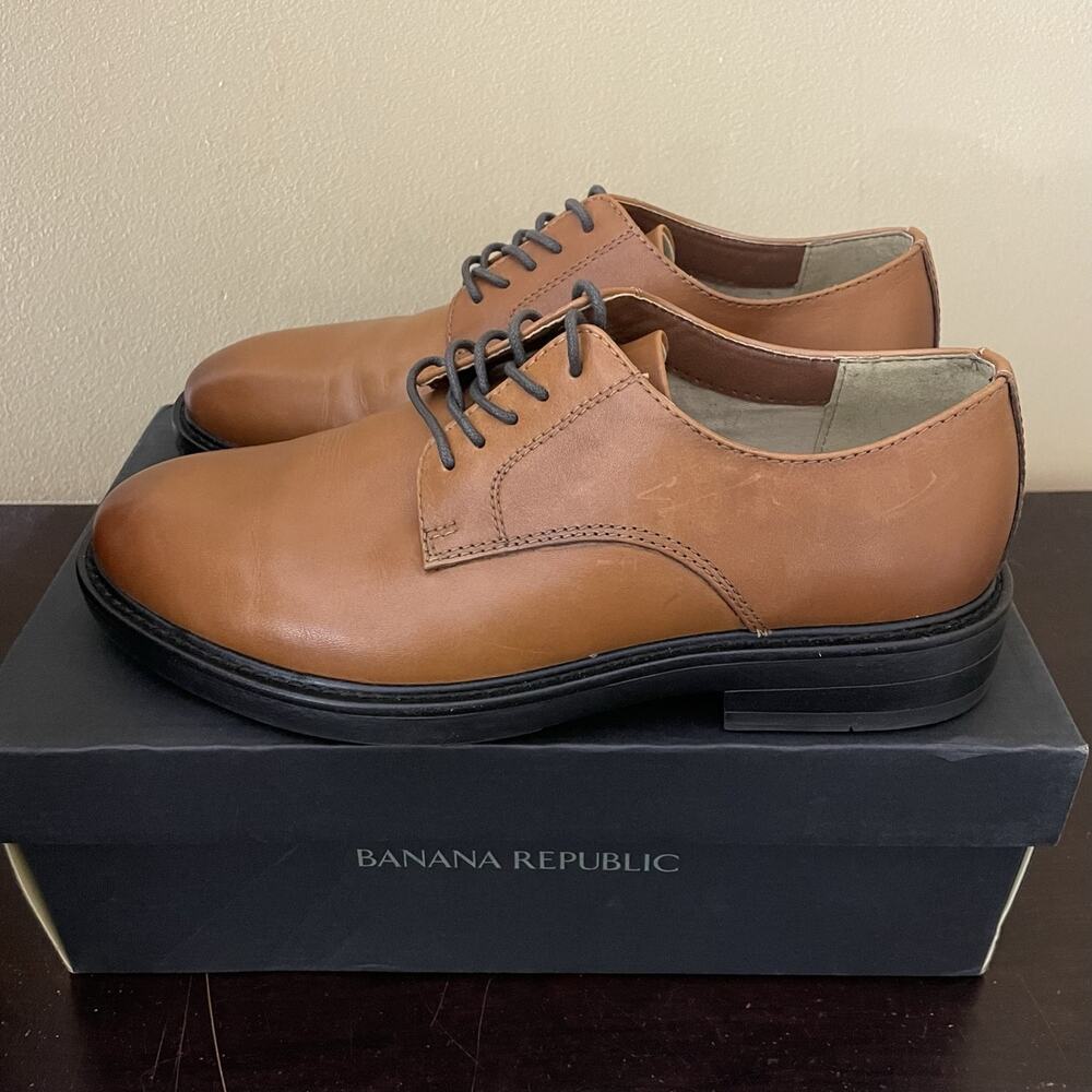Banana Republic Men's Brown Leather Derby Oxfords‎